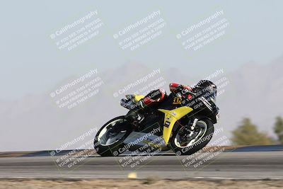 media/Dec-01-2025-Moto Forza (Mon) [[2daa91e15f]]/2-Intermediate Group/Session 2 Turn 9 Entry/